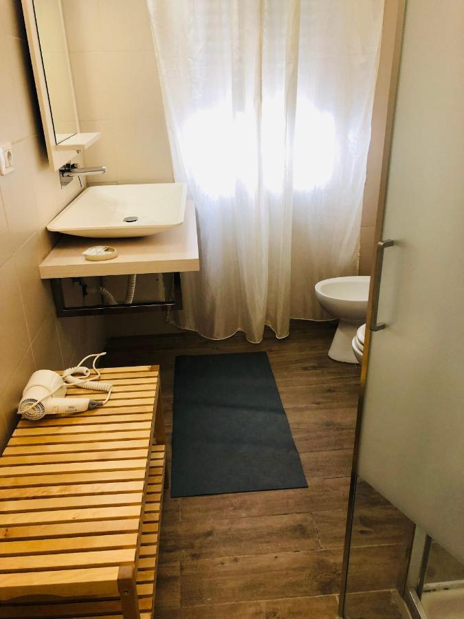 B&B Degli Artisti Suite Лечче Экстерьер фото