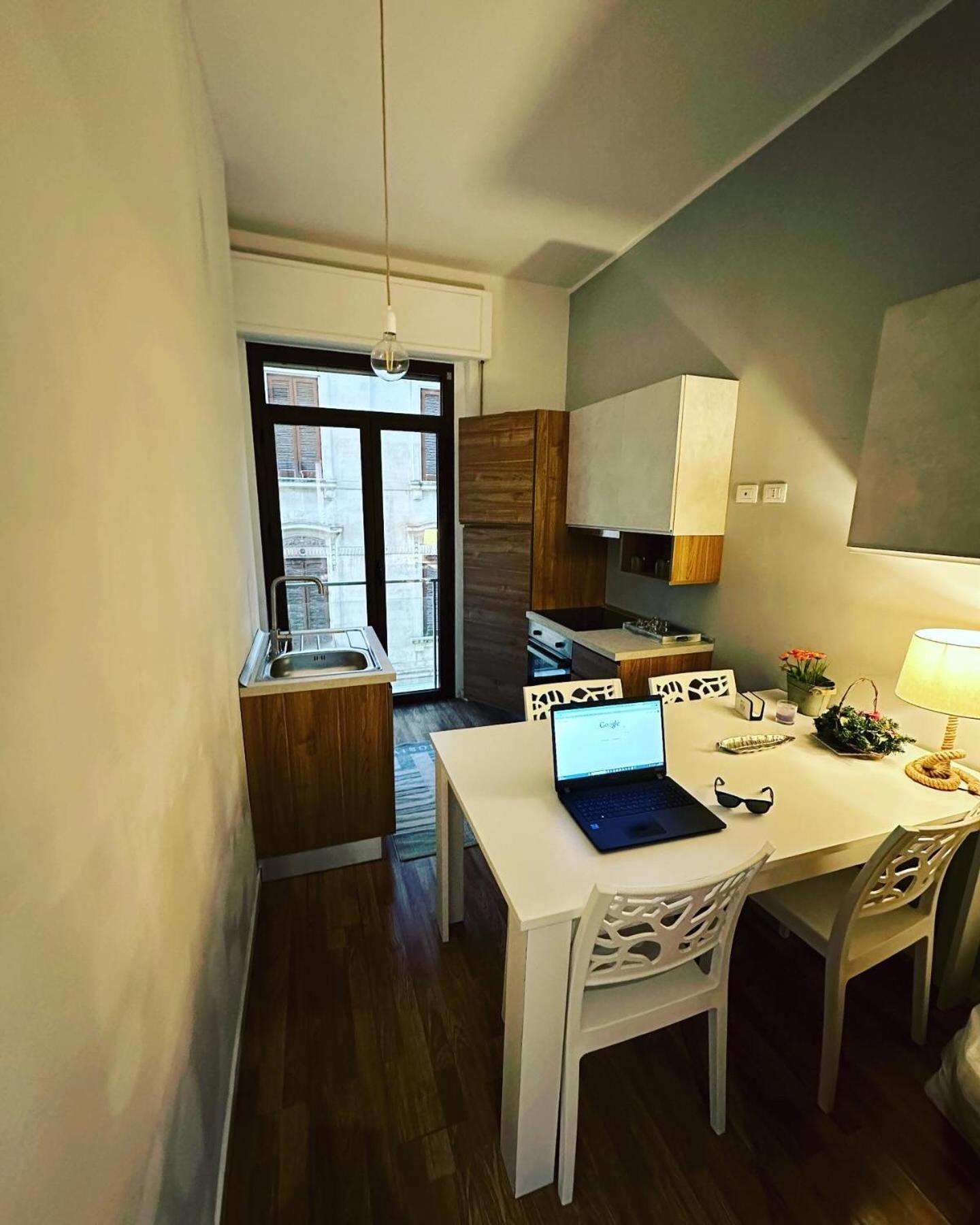 B&B Degli Artisti Suite Лечче Экстерьер фото