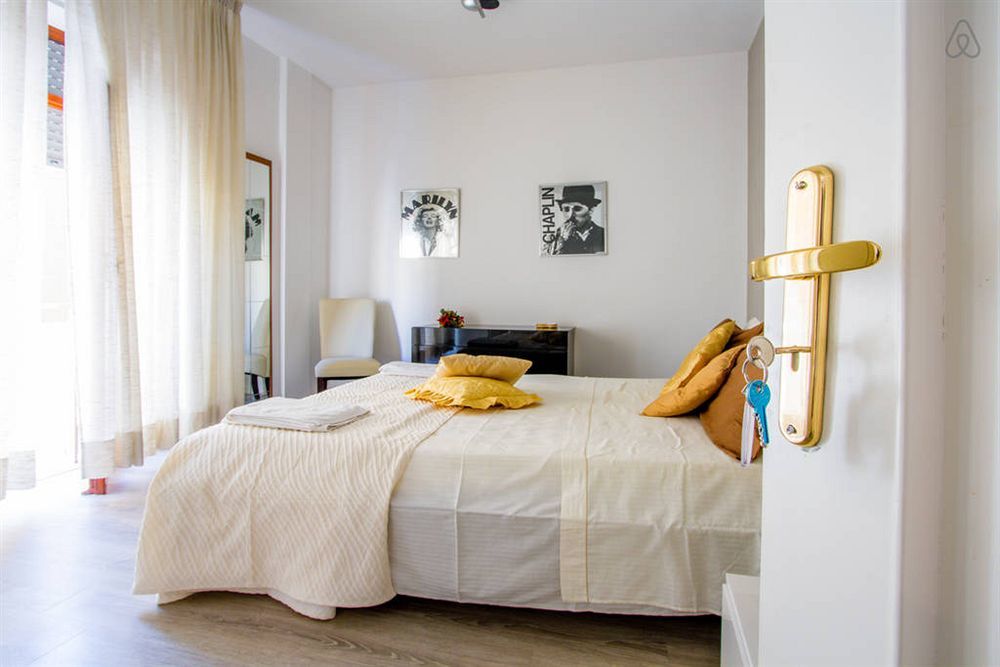 B&B Degli Artisti Suite Лечче Экстерьер фото